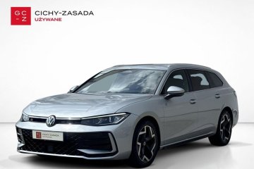 R-Line 2.0TDI 193KM 4x4 Gwarancja Matrix Hak Panorama DCC Kessy 18 FV